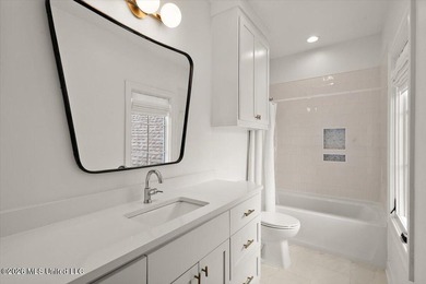 Stunning home with scenic views of 18th hole on Reunion's - photo 49