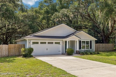 Space, privacy, and freedom on an impressive 1-acre homesite - photo 3