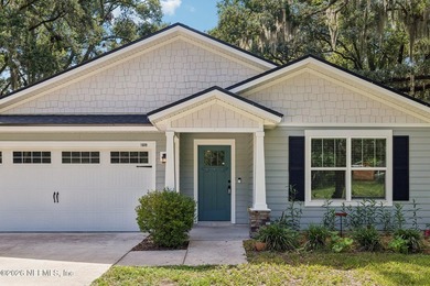 Space, privacy, and freedom on an impressive 1-acre homesite - photo 4