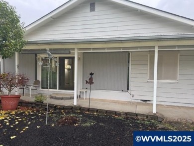 Accepted Offer with Contingencies. Salem Towne beauty, on the