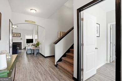 Welcome to this beautiful home located in the prestigious Mirror - photo 7