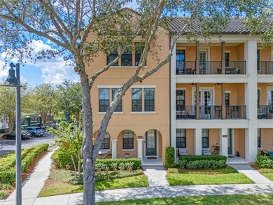 Lake Townhome/Townhouse For Sale in Orlando, Florida