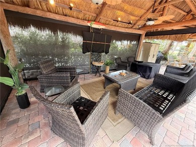 Enjoy sweeping panoramic views from this exceptional 3,031 sq ft - photo 7