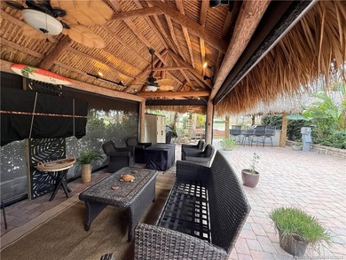 Enjoy sweeping panoramic views from this exceptional 3,031 sq ft - photo 8
