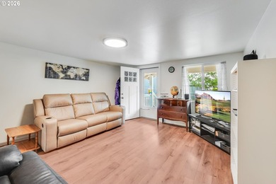 1920 Craftsman bungalow sitting directly on Pringle Creek in one - photo 9