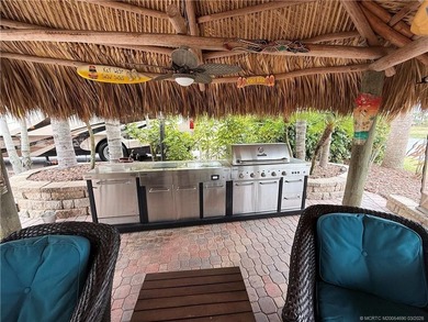 Gorgeous RV lot located in a gated, luxury Class A-only - photo 10