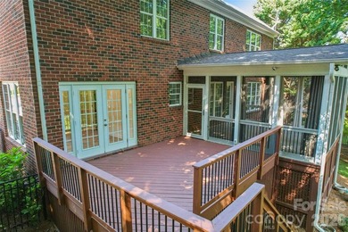 A GEM in the heart of the highly sought-after golf course - photo 13