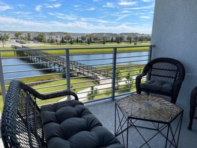 Storey Lake Area Condo Sale Pending in Kissimmee Florida