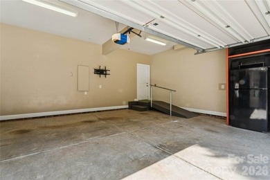 A GEM in the heart of the highly sought-after golf course - photo 44
