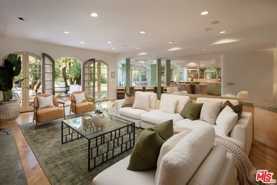 Set behind private gates with a circular driveway, this - photo 7