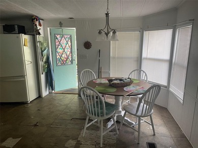 True handyman - but, ready to make it your own - - 2/2 double - photo 2