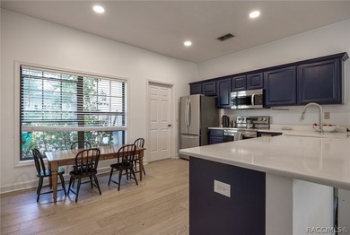 description: Beneath the shade of grand oaks, this updated 3-bed - photo 9