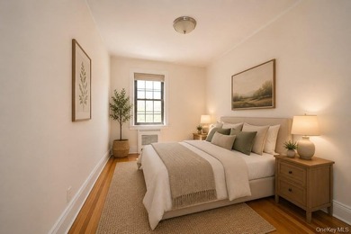 Beautifully maintained attached brick Tudor in a prime Fresh - photo 12