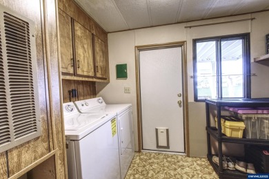 Well-maintained 2-bedroom, 2-bathroom home in a desirable 55+