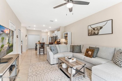 Calling all first-time buyers, roommates, downsizers, and - photo 7
