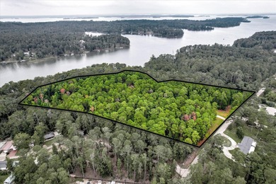 A rare opportunity to own a private stretch of waterfront along - photo 9