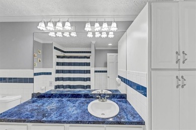 Located in the heart of downtown Acworth, this unique and - photo 32