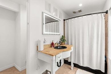 208 S Pacific St - photo 32