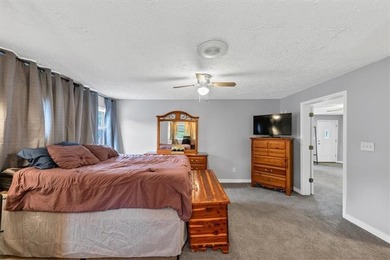 Located in the heart of downtown Acworth, this unique and - photo 38