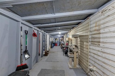 Located in the heart of downtown Acworth, this unique and - photo 43