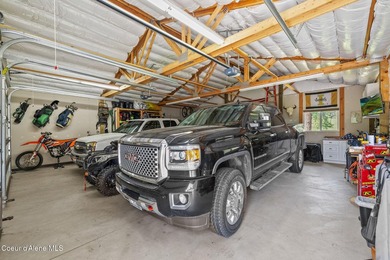 Incredible Property with Stunning Home and 2 Shops on 10 Acres! - photo 44