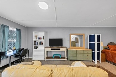 Located in the heart of downtown Acworth, this unique and - photo 47