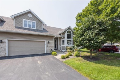 Lake Townhome/Townhouse For Sale in Bloomington, Minnesota