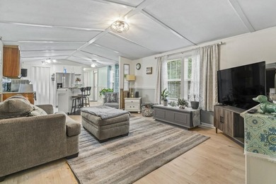 Seller is motivated. All offers will be considered. Move-in - photo 12