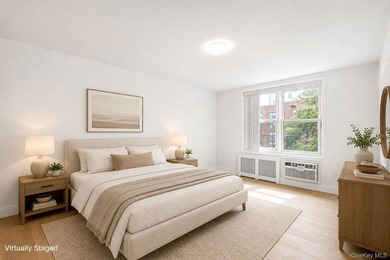 Newly renovated 1-bedroom co-op | 0.2 mi to Queens Botanical - photo 12