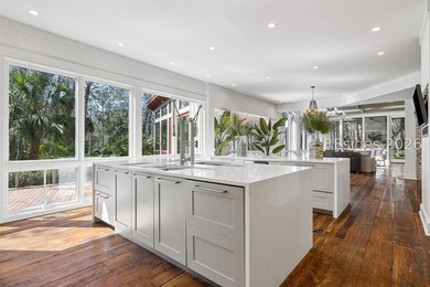 Designed to blend contemporary architecture with classic - photo 17