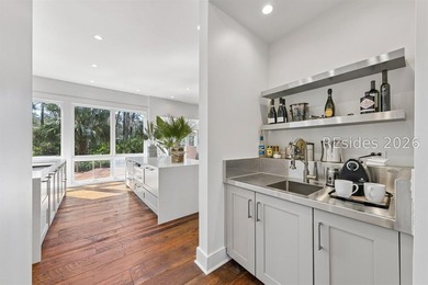 Designed to blend contemporary architecture with classic - photo 18