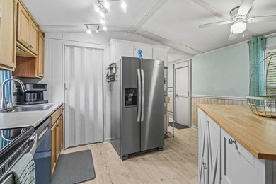 Seller is motivated. All offers will be considered. Move-in - photo 21
