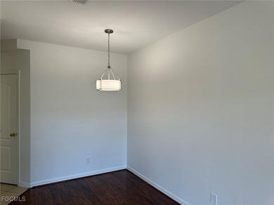 Fabulous Opportunity! Lovely, Bright, Lake View Townhouse now - photo 23