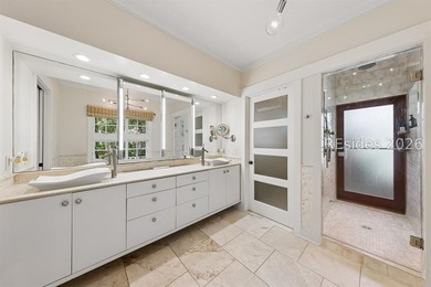 Designed to blend contemporary architecture with classic - photo 26