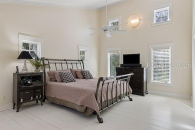 Designed to blend contemporary architecture with classic - photo 32