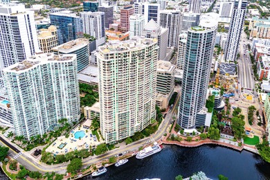 (private lake, pond, coastal) Condo For Sale in Fort Lauderdale Florida
