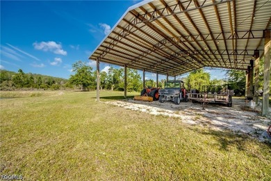 Places like this are disappearing fast in SWFL. Your private - photo 43