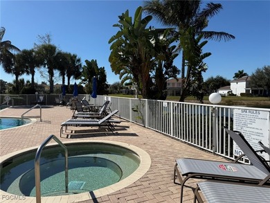 Fabulous Opportunity! Lovely, Bright, Lake View Townhouse now - photo 44