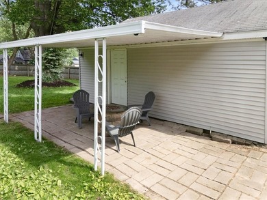 Charming Cape Cod in a quaint neighborhood. This is a *shiny - photo 45