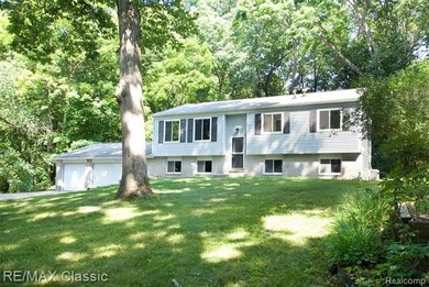 Additional listing photo 1
