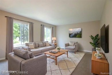 Additional listing photo 4
