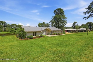 Welcome to 238 Kiowa Drive, Madison, MS-a beautiful 4-bedroom - photo 3