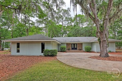 Tucked away on a quiet cul-de-sac in The Landings on Skidaway - photo 2