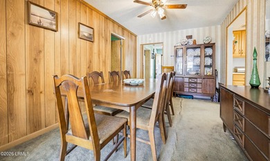 NO HOA community: This single-story home is in a great biking - photo 12