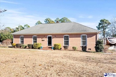 Lake Wallace Home For Sale in Bennettsville South Carolina