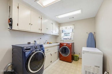 NO HOA community: This single-story home is in a great biking - photo 36