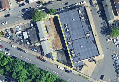 East River Commercial For Sale in Whitestone New York