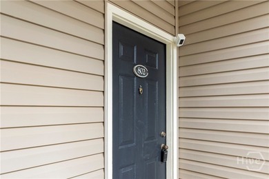 Experience effortless coastal living in this charming 1-bedroom - photo 3