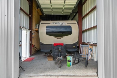 Here is an opportunity to own an absolutely amazing property - photo 19