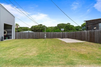 Here is an opportunity to own an absolutely amazing property - photo 20